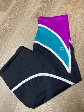 Victoria’s Secret VSX Sport Capri Leggings Colorblock Holographic Activewear